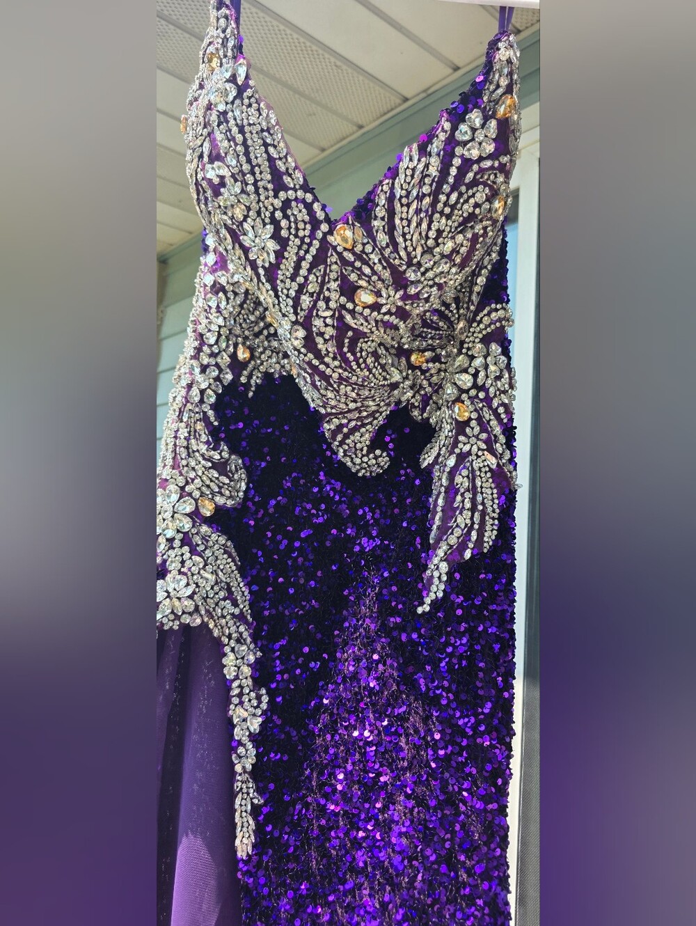 listing-status-banner